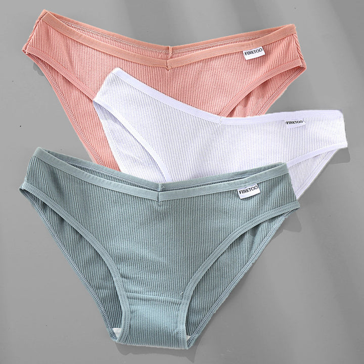 Comfort & Elegance: 3PCS Cotton Briefs for Women